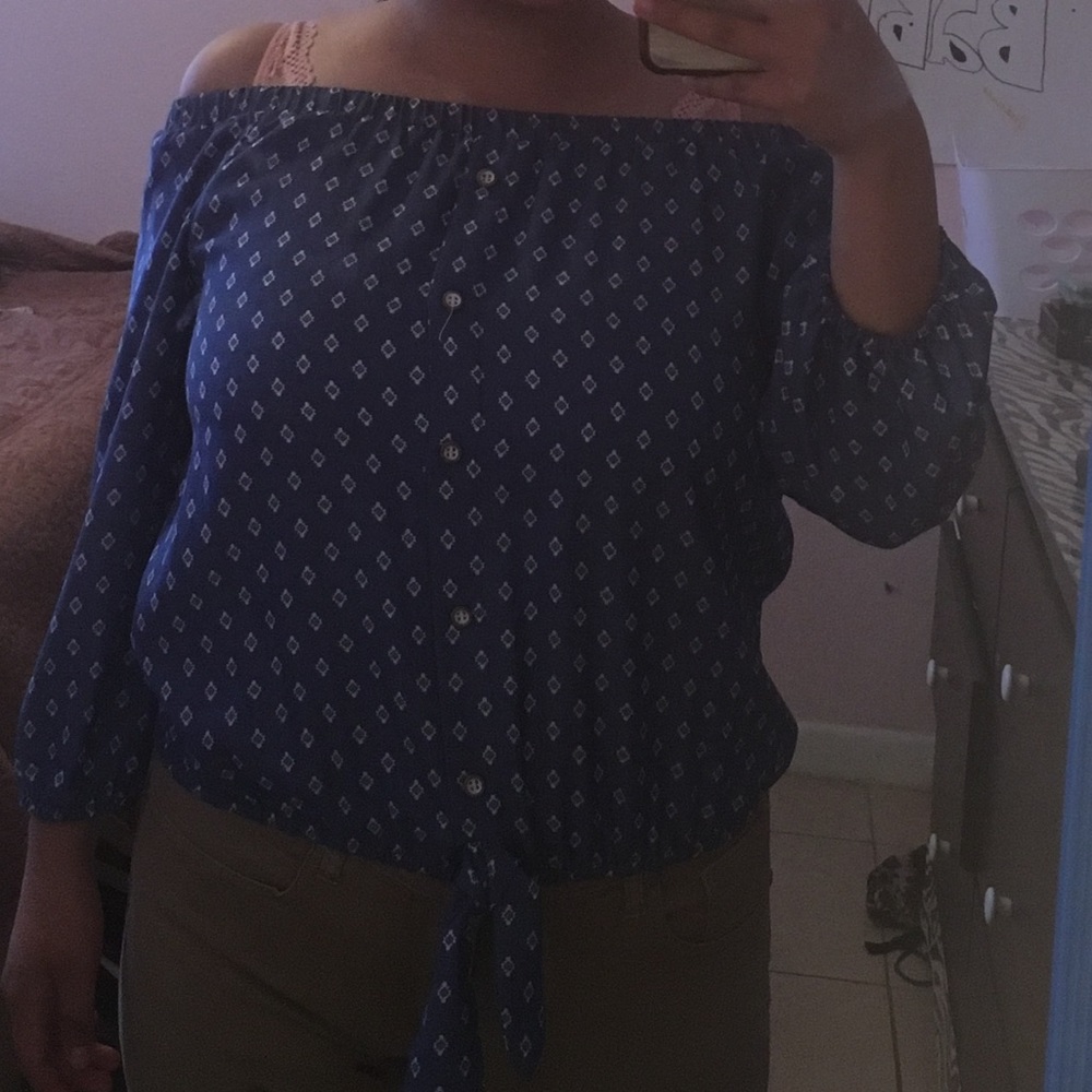 Blue strapless top